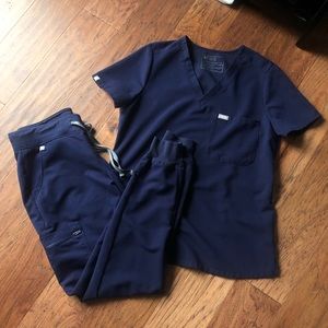 FIGS Navy Blue Scrub Set TALL